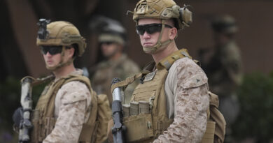 Pentagon withdraws 700 Marines from Los Angeles