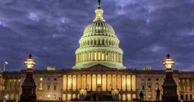 US Senate joins House in voting to halt Iran war