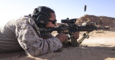 Debate over women in combat prompts NDAA battles