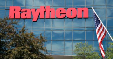 Pentagon awards Raytheon up to $20.7 billion to nearly double AMRAAM production