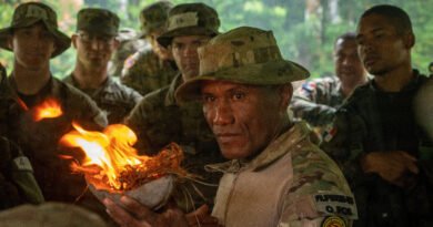 The US Army is back in the jungle. Panamanians are showing soldiers the way.
